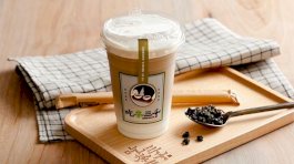 Black Tea with Condensed Milk / 鳳眉紅茶+特濃牛乳